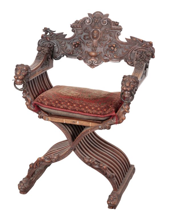 A CARVED WOOD 'SAVONAROLA' CHAIR