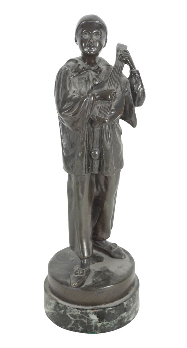 FRENCH SCHOOL 20TH CENTURY, A BRONZE FIGURE OF PIERROT