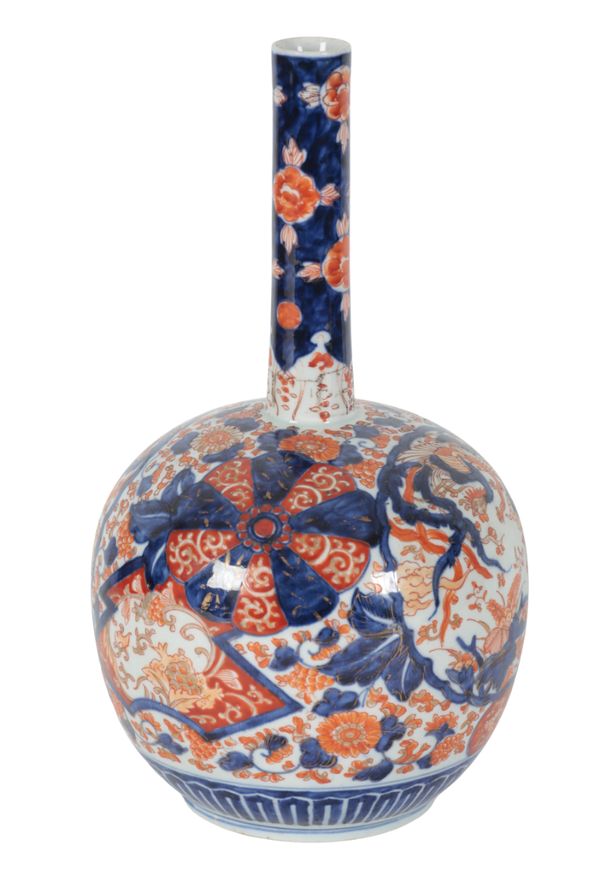 A JAPANESE IMARI BOTTLE VASE