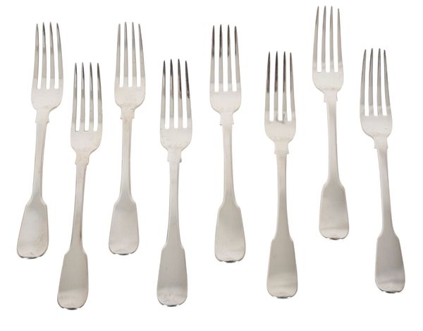 A LARGE COLLECTION OF VARIOUS SILVER CUTLERY