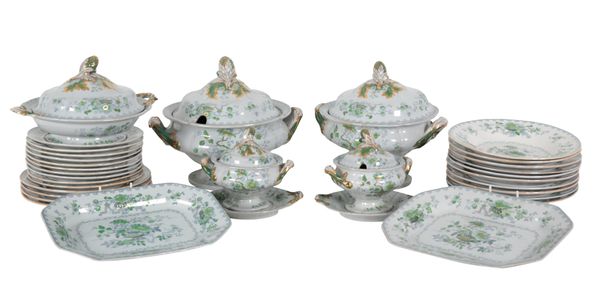 AN IRONSTONE ‘NANKIN JAR’ PART DINNER SERVICE