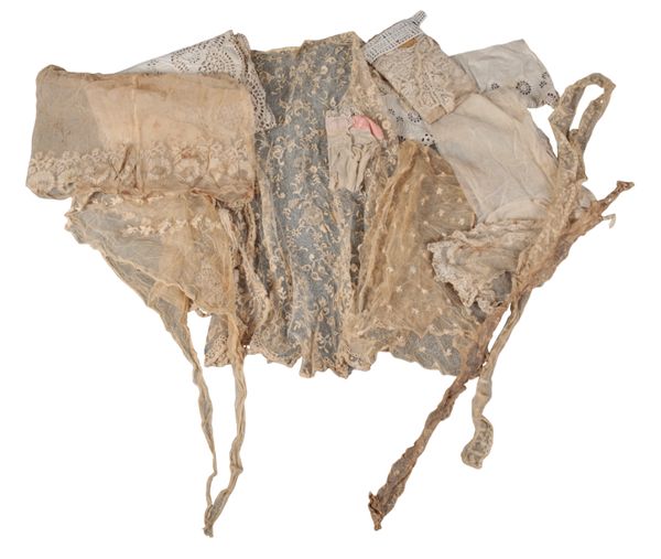 A COLLECTION OF PERIOD LACE