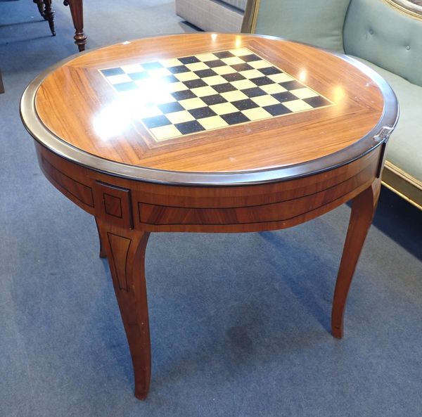 AN ITALIAN MARIORITA ANACAPRI GAMES TABLE