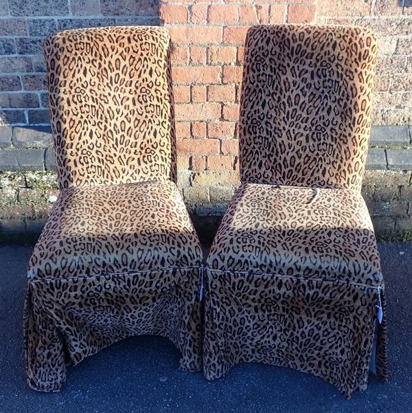 A PAIR OF SIDE CHAIRS IN LEOPARD-PRINT VELVET