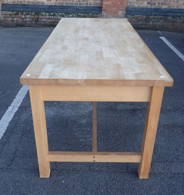 A MODERN BEECH-BLOCK TOPPED KITCHEN TABLE