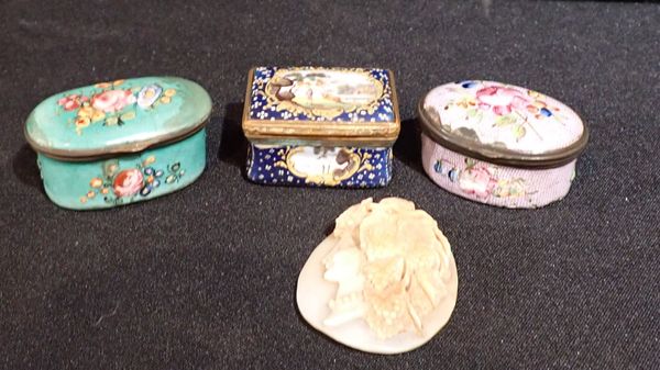 AN EARLY 19TH CENTURY ENAMELLED AND GILT METAL MOUNTED SNUFF BOX