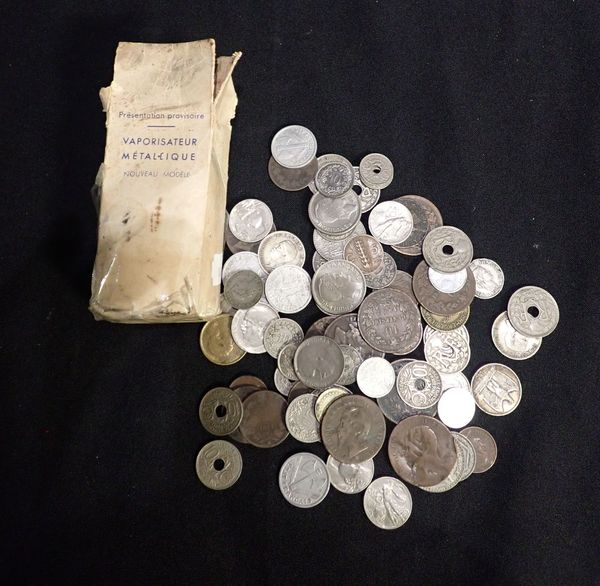 A SMALL COLLECTION OF 19TH AND LATER FRENCH AND ITALIAN COINAGE