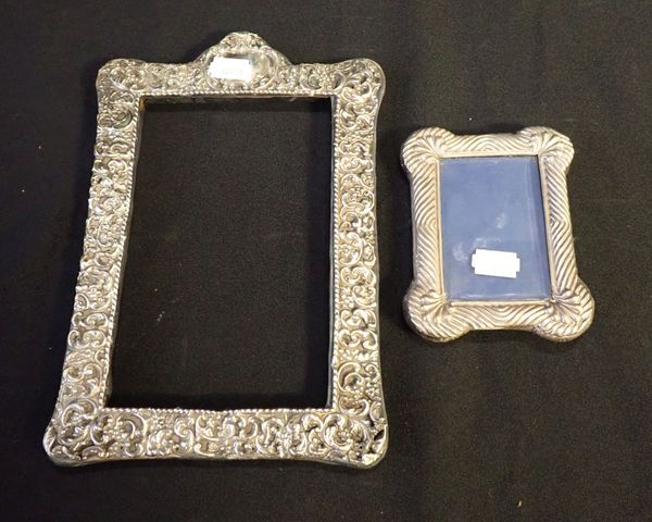 A LATE VICTORIAN SILVER PHOTOGRAPH FRAME