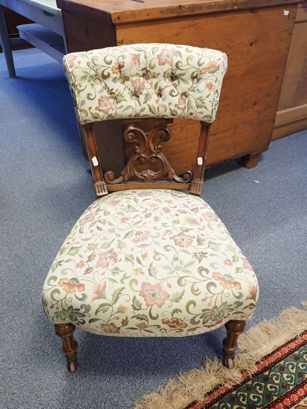 A VICTORIAN UPHOLSTERED NURSING CHAIR