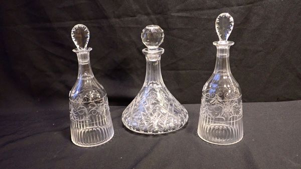 A PAIR OF VICTORIAN DECANTERS