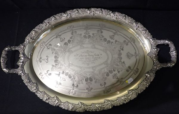 AN EDWARDIAN SILVER PLATED TRAY, WITH PRESENTATION INSCRIPTION