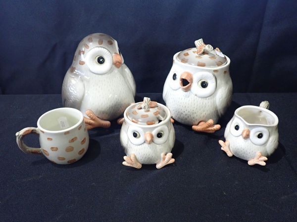 FITZ AND FLOYD OWL WARE SET