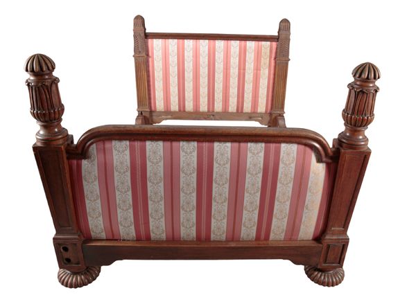 ‘KING EDWARD VII’S BED’: A MONUMENTAL VICTORIAN OAK DOUBLE BED