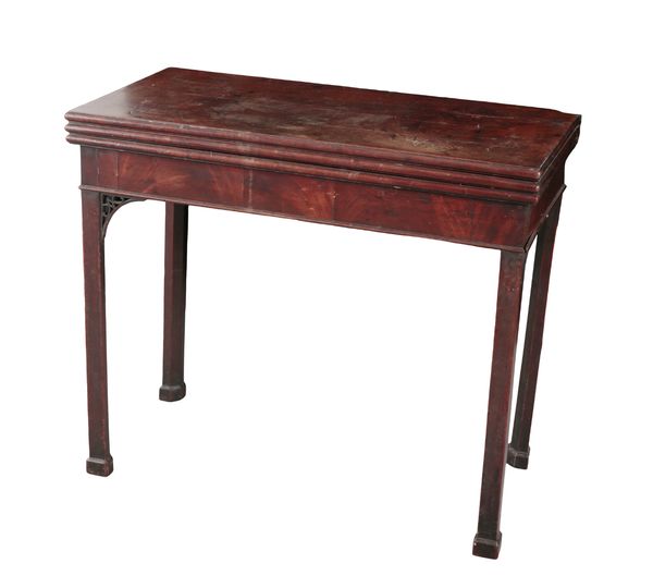 A GEORGE III MAHOGANY TRIPLE FOLD COMBINED TEA AND GAMES TABLE