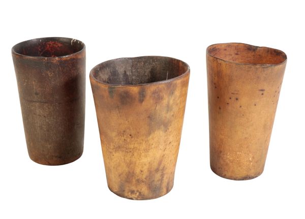 THREE 18TH CENTURY HORN BEAKERS