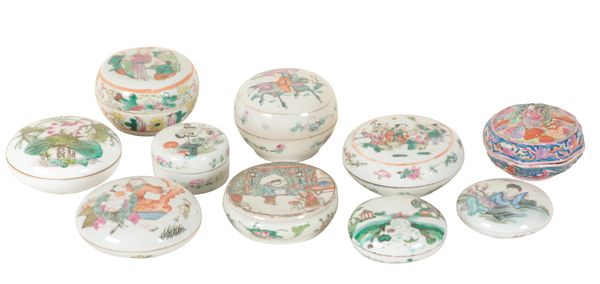 A COLLECTION OF TEN VARIOUS CHINESE PORCELAIN BOXES