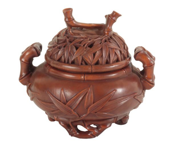 A CHINESE BOXWOOD BRULE PARFUM