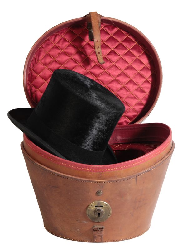 A VICTORIAN GENTLEMAN'S BLACK SILK TOP HAT