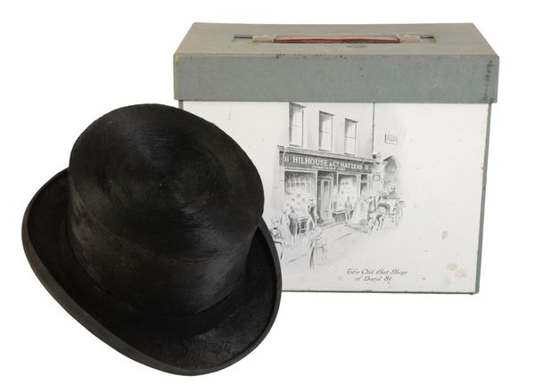 A VICTORIAN GENTLEMAN'S BLACK SILK TOP HAT