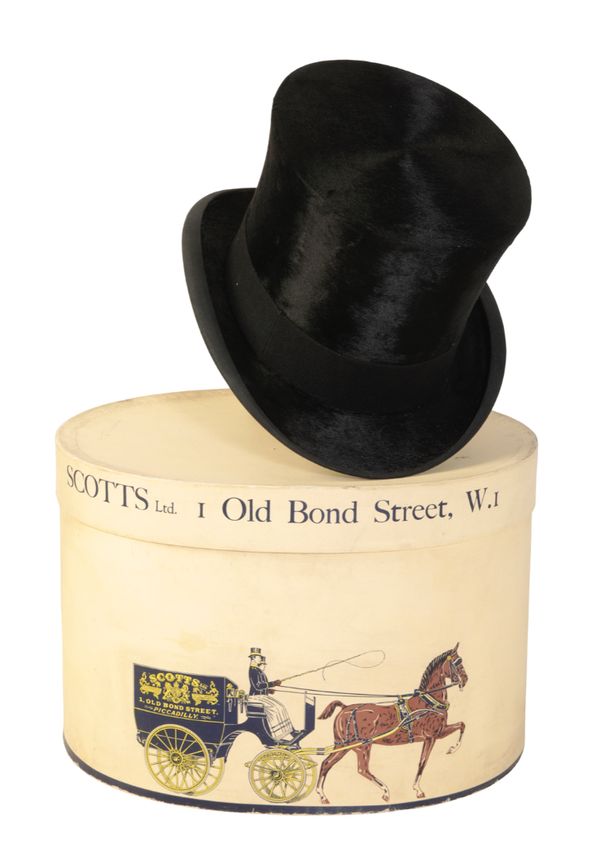 A VICTORIAN GENTLEMAN'S BLACK SILK TOP HAT