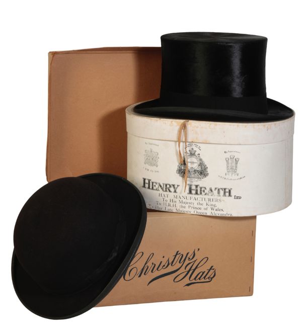 A VICTORIAN GENTLEMAN'S BLACK SILK TOP HAT