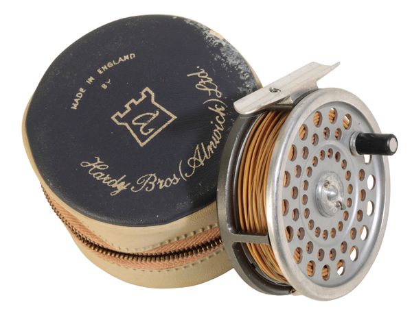 HARDY: A MARQUIS NO6 FLY REEL