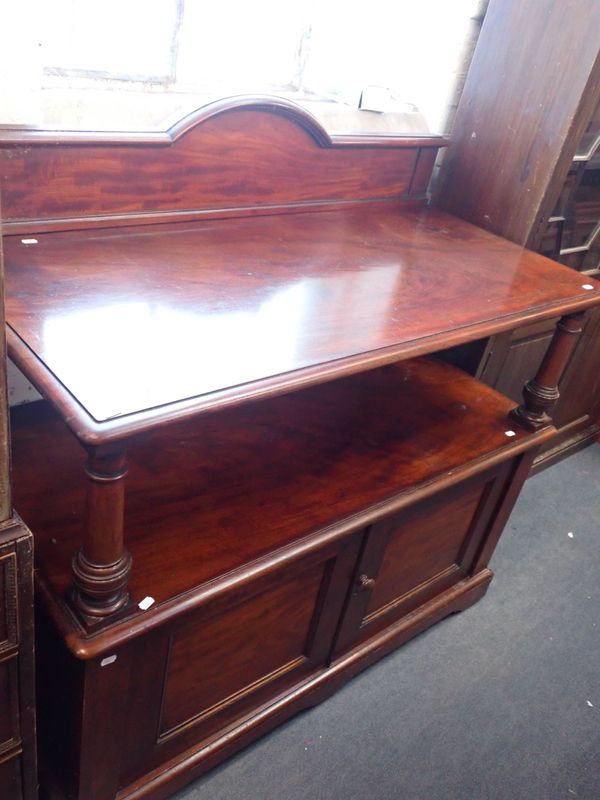 A VICTORIAN MAHOGANY BUFFET