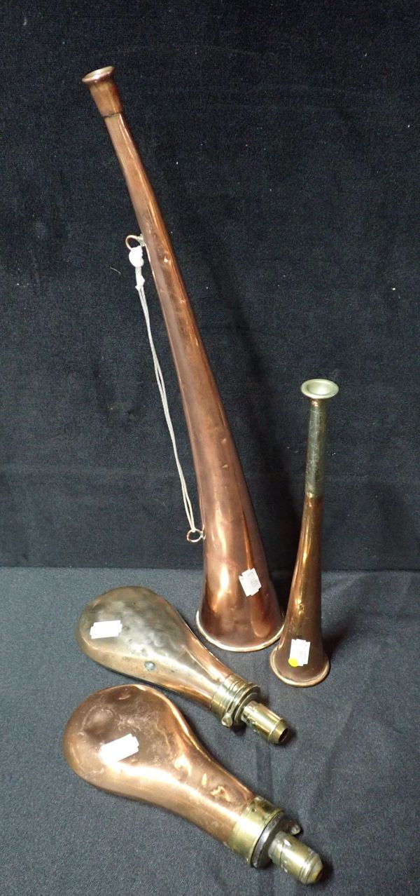 A COPPER HUNTING HORN BY Hy. KEAT & SONS