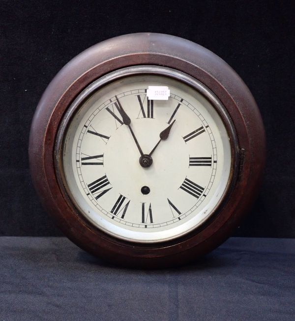 A SMALL VICTORIAN DIAL CLOCK