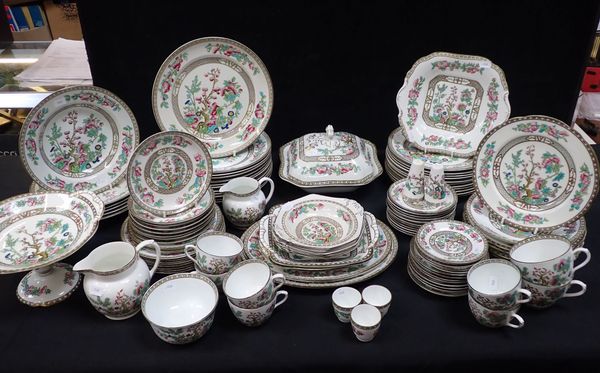 A LARGE QUANTITY OF 'INDIAN TREE' DINNER AND TEA WARE