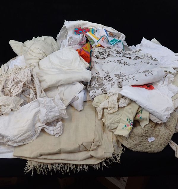 A COLLECTION OF OLD LINENS