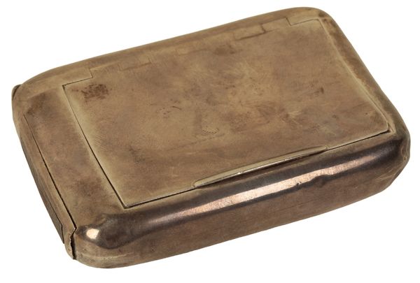 A SILVER ROYAL PRESENTATION CIGARETTE BOX