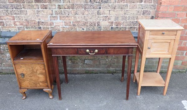 A GEORGE III MAHOGANY FOLD-OVER TEA TABLE