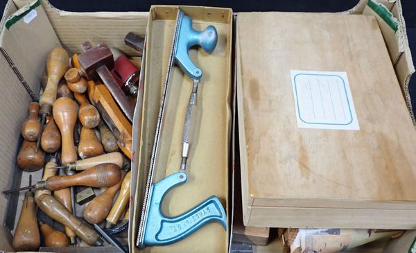 A BOX OF VINTAGE WOODWORKING TOOLS