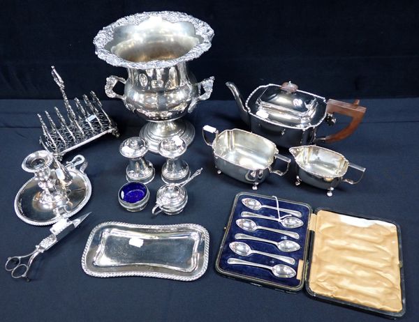 A QUANTITY OF SILVER PLATED WARE