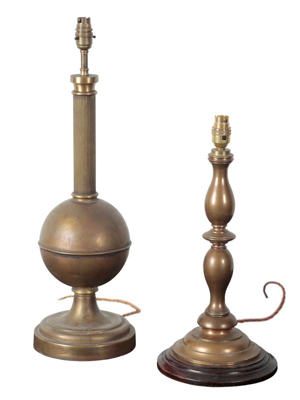 A GROUP OF THREE BRASS TABLE LAMPS