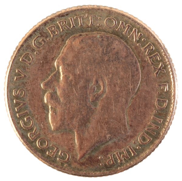 A 1913 GEORGE V GOLD HALF SOVEREIGN