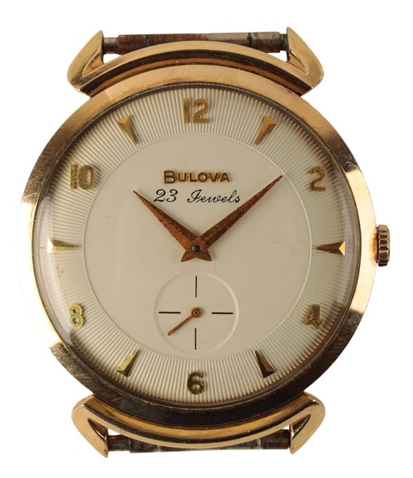 BULOVA: A 14CT GOLD GENTLEMAN'S WRISTWATCH