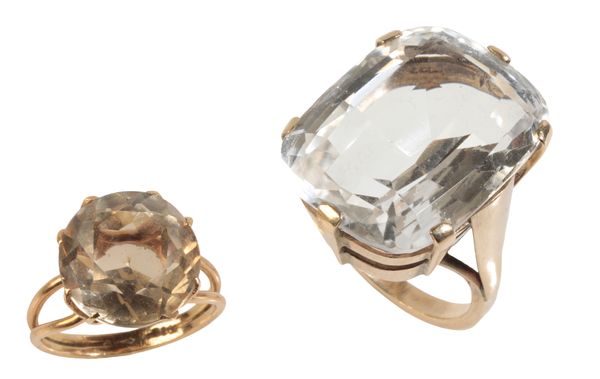 A ROCK CRYSTAL DRESS RING