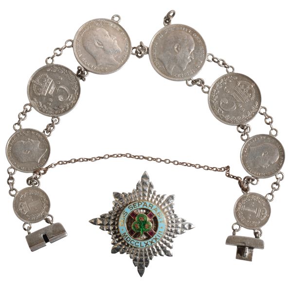 AN IRISH GUARDS SWEETHEART BROOCH