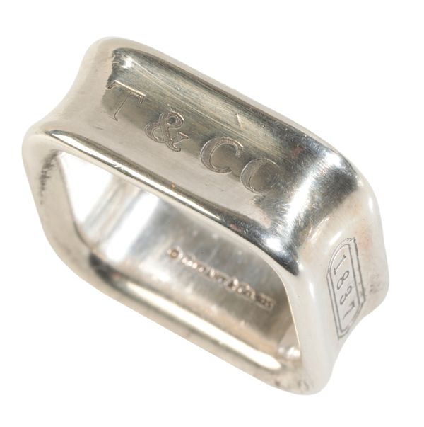 TIFFANY: A SILVER "1837" RING