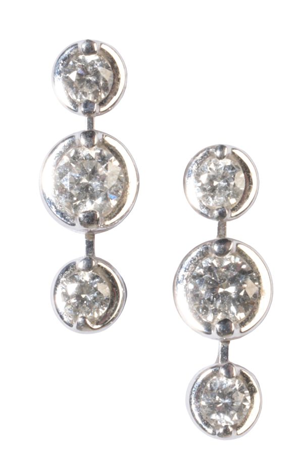 A PAIR OF DIAMOND EARRINGS