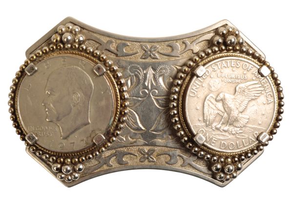 UNSOLD - COLLECTED AN UNMARKED WHITE METAL BELT BUCKLE