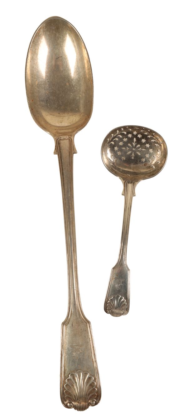 A VICTORIAN FIDDLE AND SHELL PATTERN SILVER BASTING SPOON