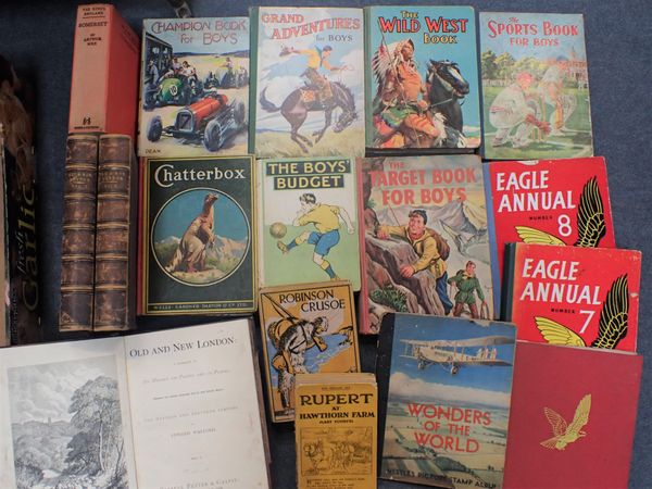 A COLLECTION OF VINTAGE CHILDREN'S BOOKS