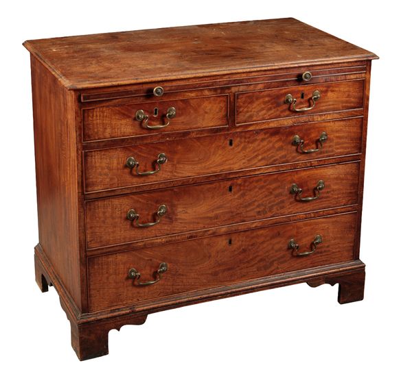 A GEORGE III MAHOGANY CHEST OF DRAWERS