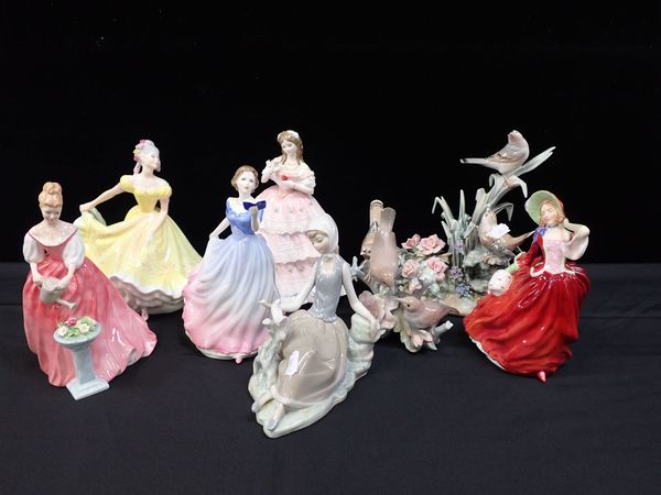 FIVE ROYAL DOULTON FIGURINES, INCLUDING 'AUTUMN BREEZES'