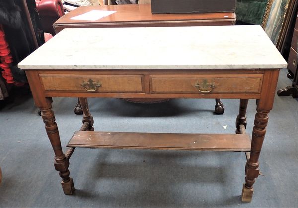 A LATE VICTORIAN MARBLE TOPPED WASHSTAND