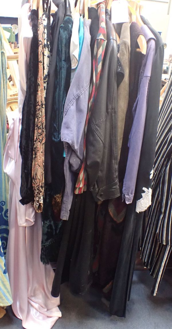 A LARGE COLLECTION OF VINTAGE CLOTHING