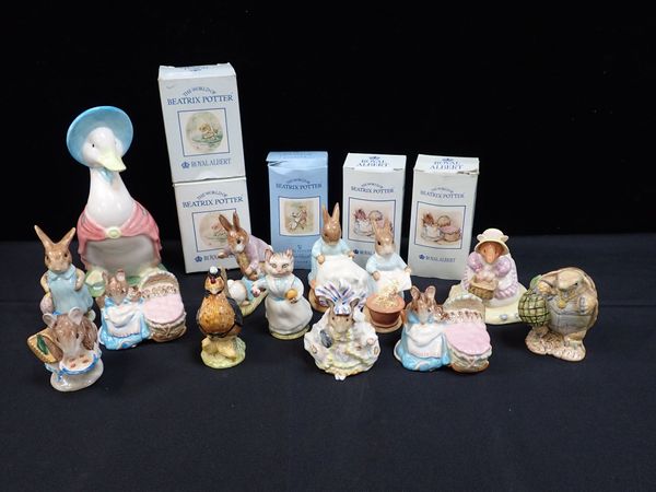 A COLLECTION OF BEATRIX POTTER FIGURINES